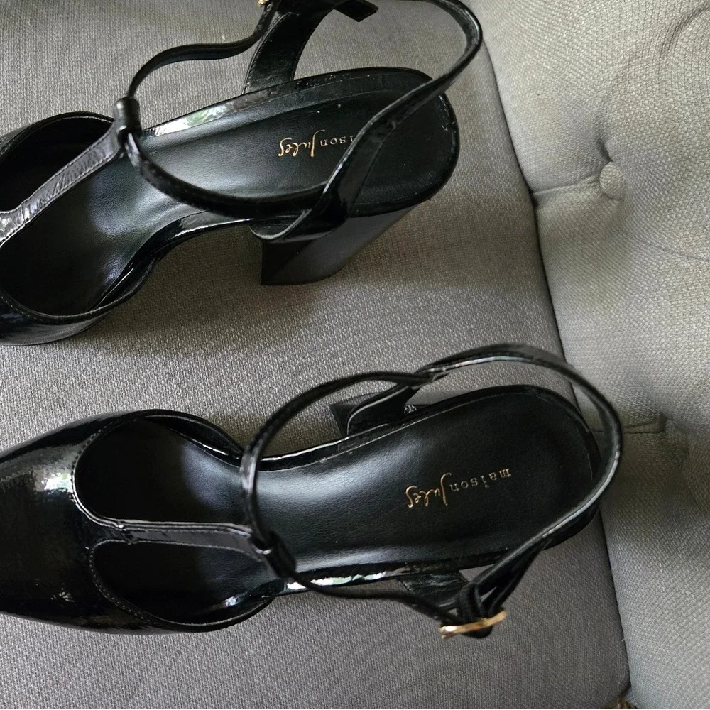 Maison Jules Black Patent Leather  T-Strap  Platform Mary Jane Heels ~8 Y2k‎
